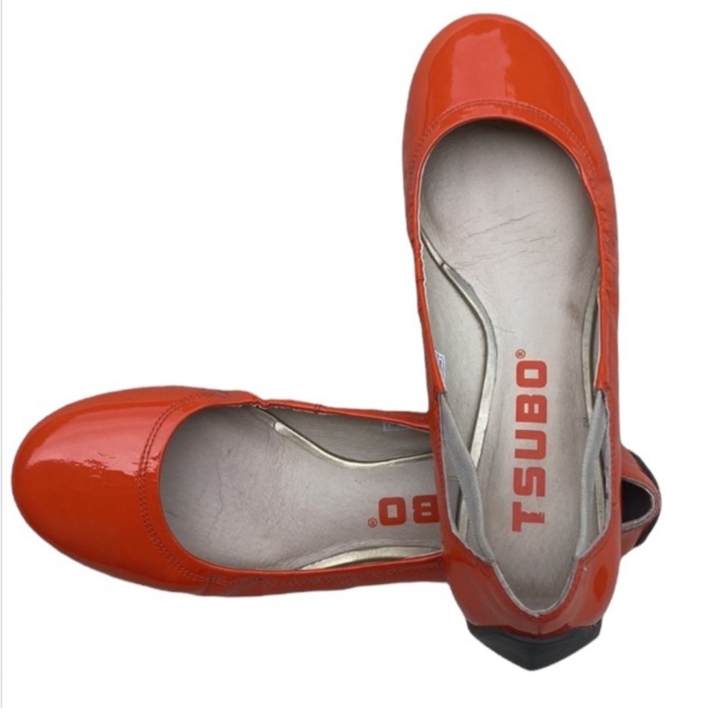 TSUBO Orange Patent Leather Ballet Flats Slop On Shoes Size M